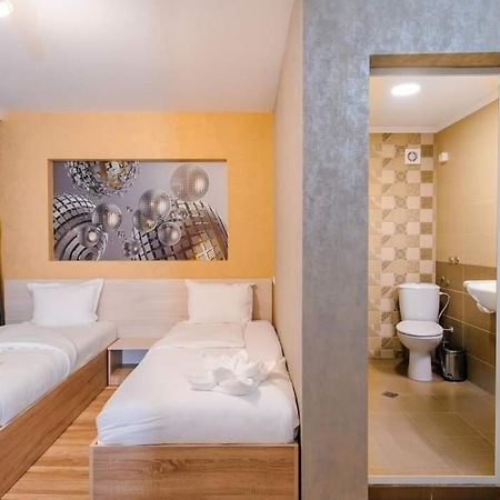 Пиргуля Otel Miladinowzi Dış mekan fotoğraf